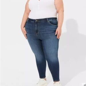 Torrid Women’s Ankle Skinny Jeans Size 18R